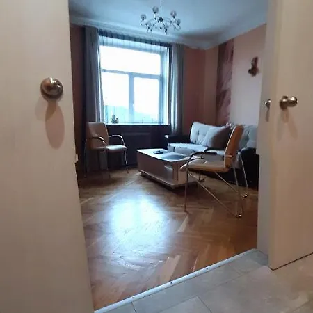 Apartment Centre ,ploshad Pobedy,metro